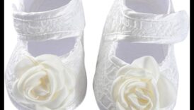 Soft Steps נעלי ספורט נעימות ותומכות לצעדים הראשונים של היילוד 4 צעדים רכים: נעליים מקסימות לטיולים הראשונים של התינוק