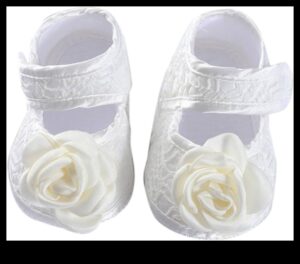 צעדים רכים: נעליים מקסימות לטיולים הראשונים של התינוק